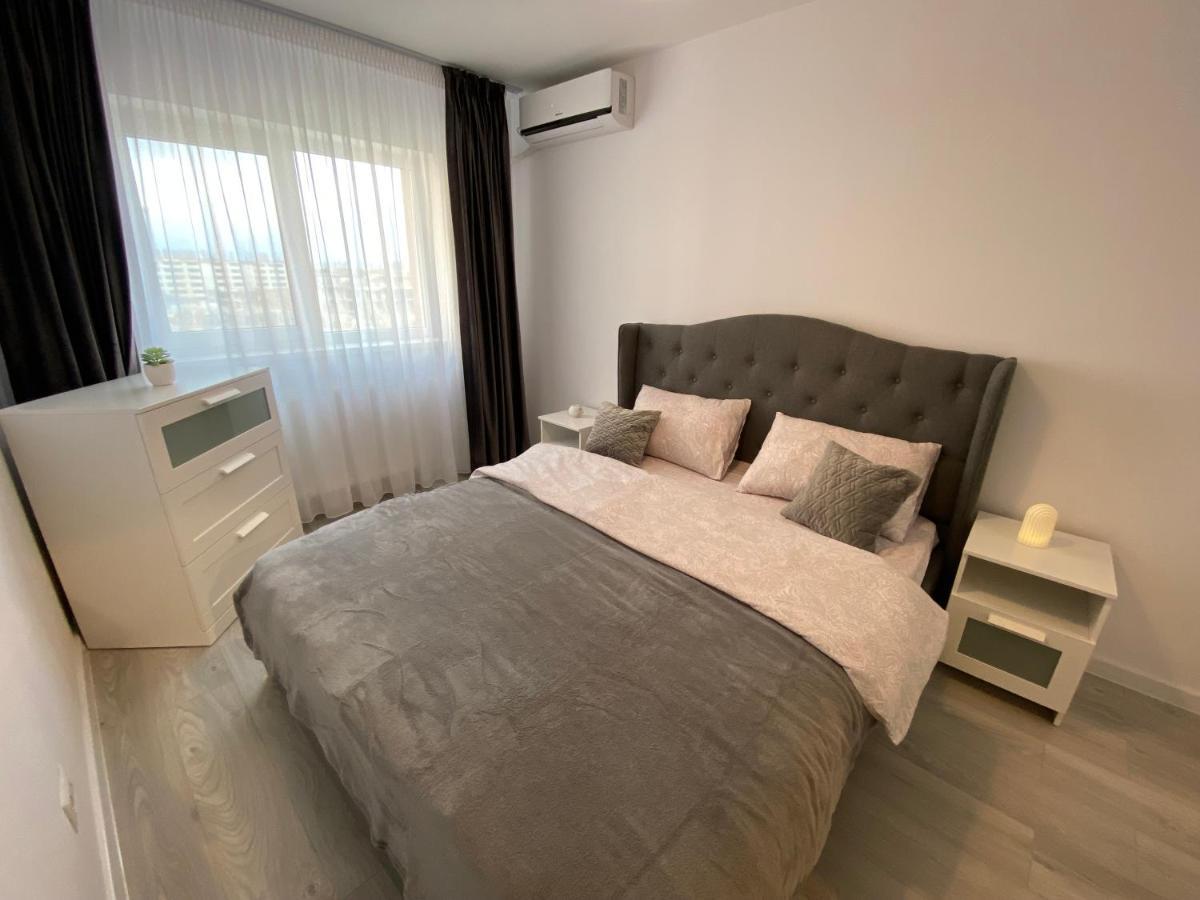 Zian Flat Apartment บูคาเรสต์ ภายนอก รูปภาพ